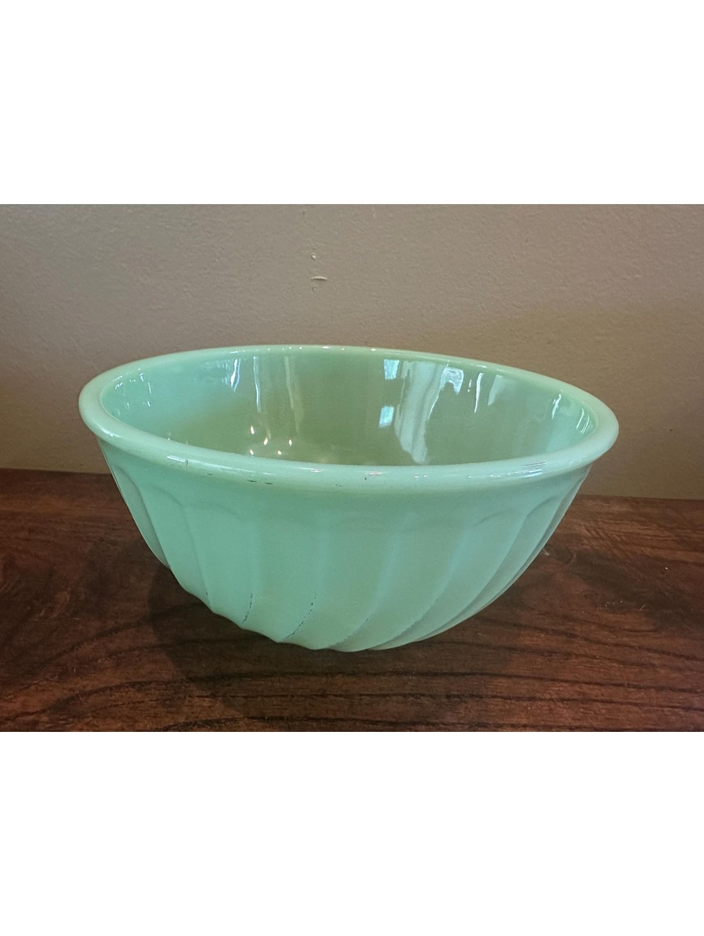 Vintage Fire King Jadeite Swirl Mixing Bowl 8”